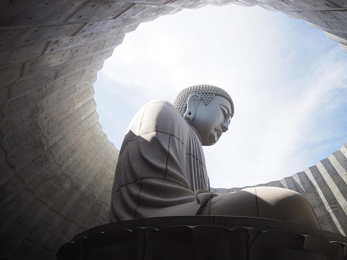 Hill of the Buddha!頭大仏